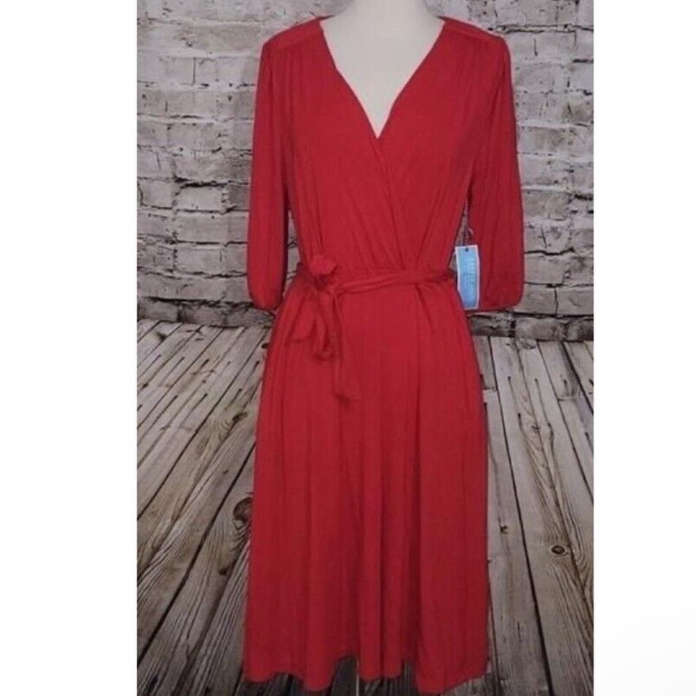Draper James NWT Red Wrap Dress M Classic Reece Whitherspoon mature flowy glam
